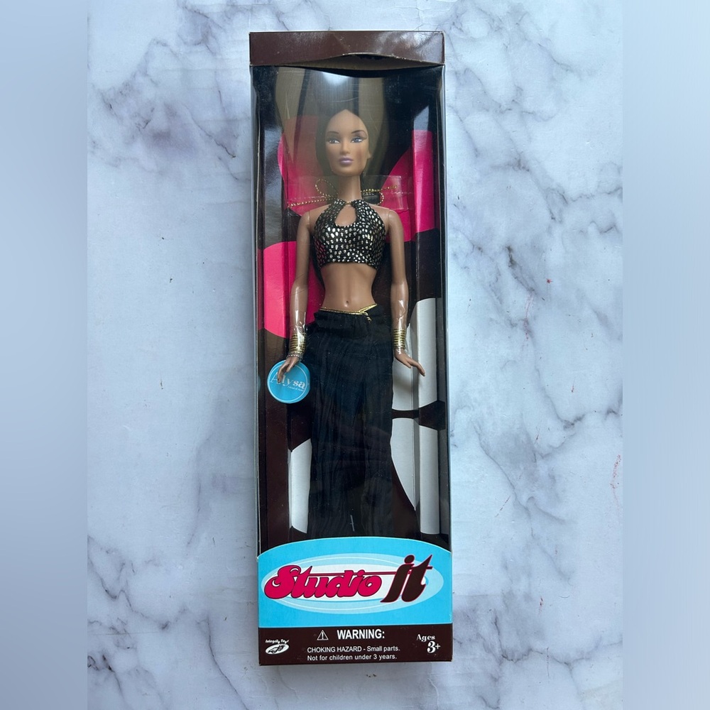 Integrity Toys 2005 Janay And Friends Studio It Alysa Doll